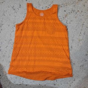 Girls tank top cut